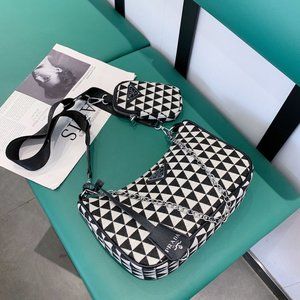 💎✨AUTHENTIC✨💎Prada bag
